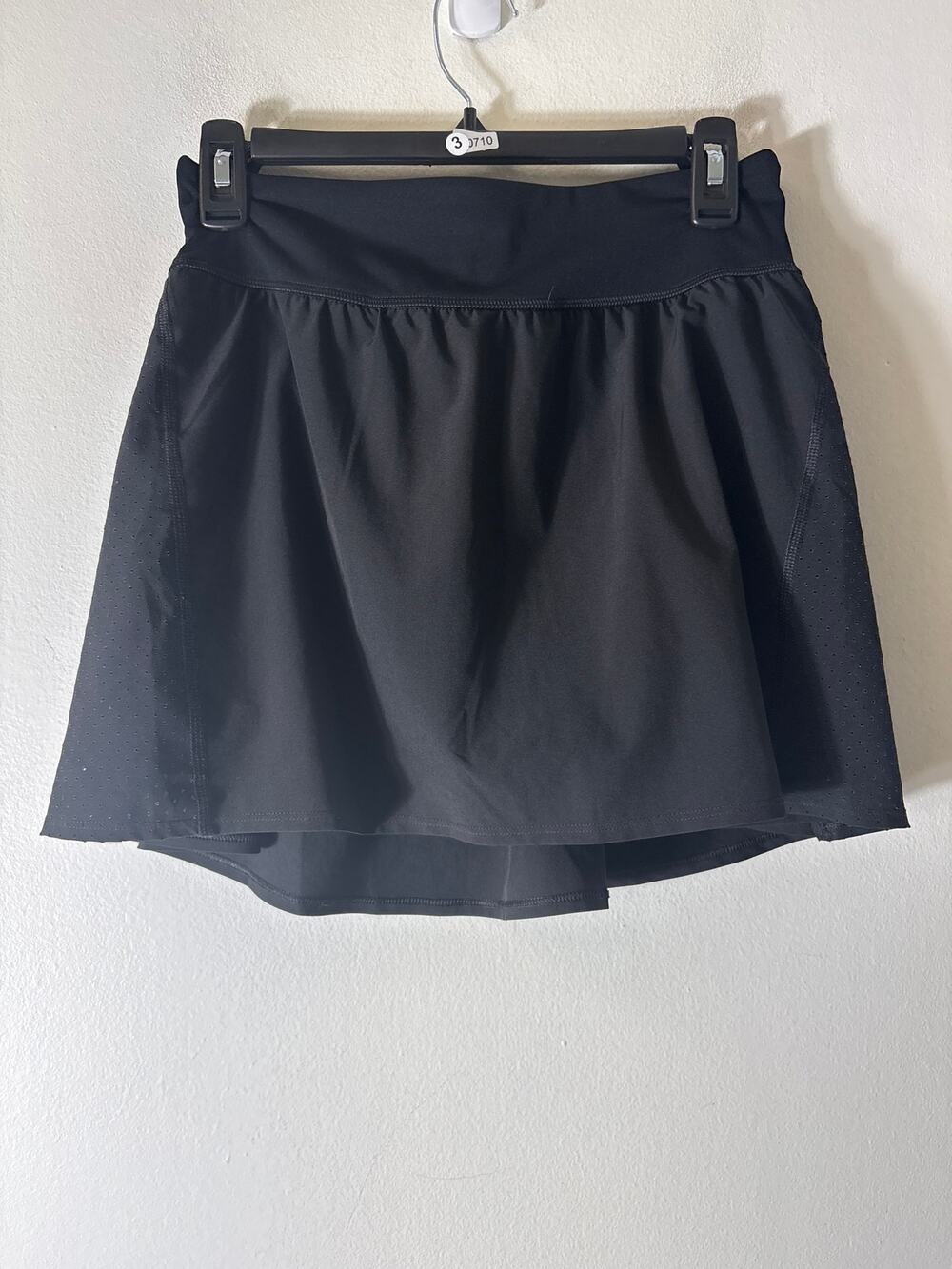 Spanx Black "Get Moving" Athletic Skirt Sz M